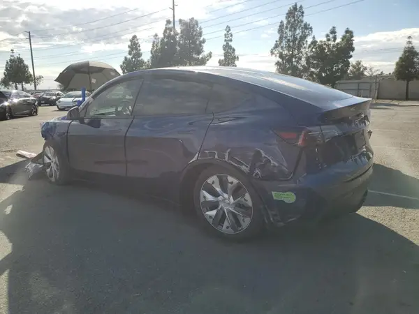 7SAYGDEE4PA123225 2023 TESLA MODEL Y - Image 2