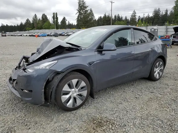 7SAYGDEE4PA135875 2023 TESLA MODEL Y - Image 1