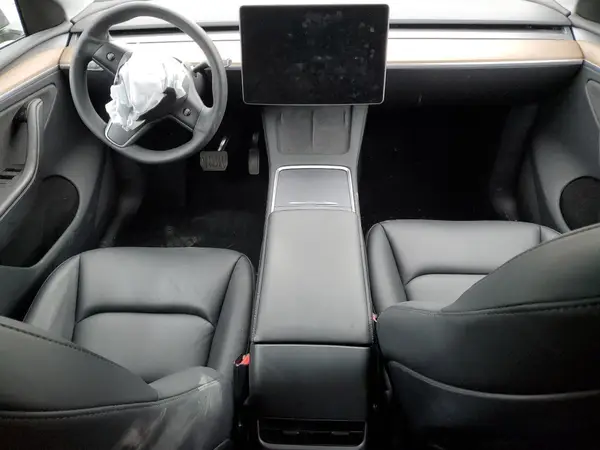 7SAYGDEE4PA135875 2023 TESLA MODEL Y - Image 8