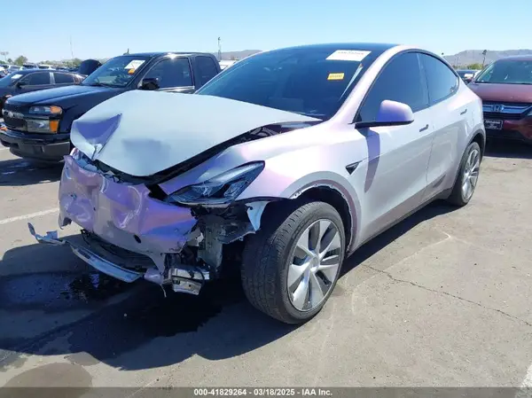 7SAYGDEE4PA136413 2023 TESLA MODEL Y - Image 2