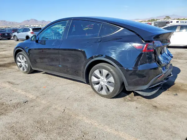 7SAYGDEE4PA139053 2023 TESLA MODEL Y - Image 2