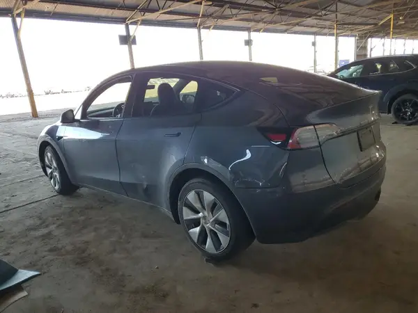 7SAYGDEE4PA151171 2023 TESLA MODEL Y - Image 2