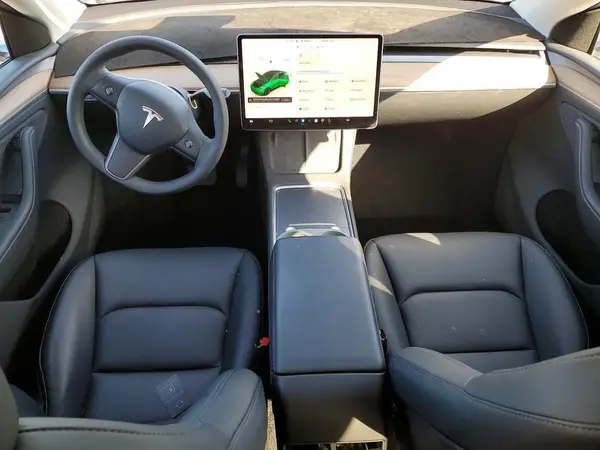 7SAYGDEE4PA158198 2023 TESLA MODEL Y - Image 8