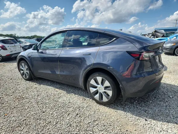 7SAYGDEE4PA161022 2023 TESLA MODEL Y - Image 2