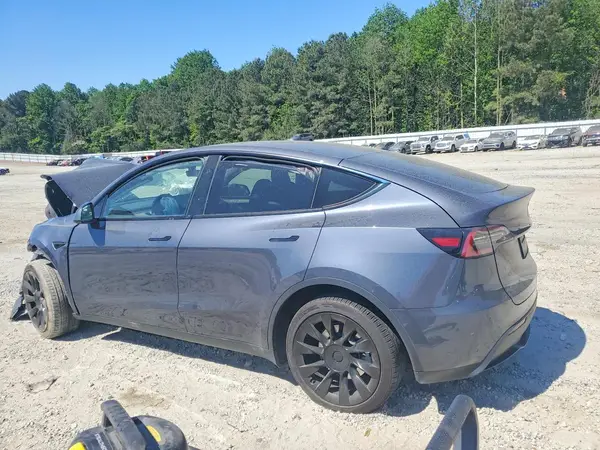 7SAYGDEE4PA163739 2023 TESLA MODEL Y - Image 2