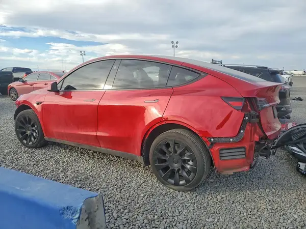 7SAYGDEE4PA168441 2023 TESLA MODEL Y - Image 2