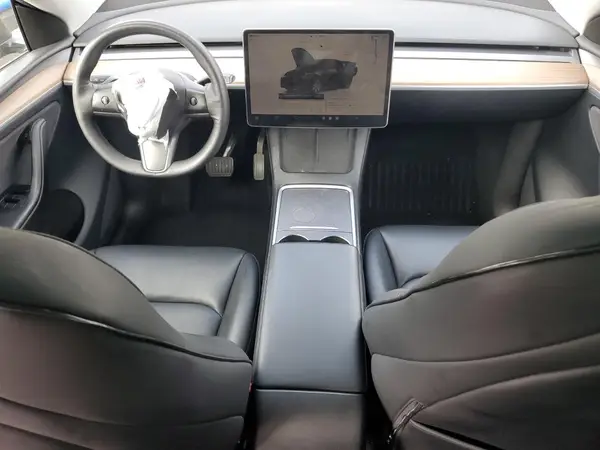 7SAYGDEE4PA184090 2023 TESLA MODEL Y - Image 8