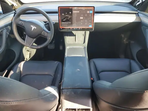 7SAYGDEE4PA185787 2023 TESLA MODEL Y - Image 8