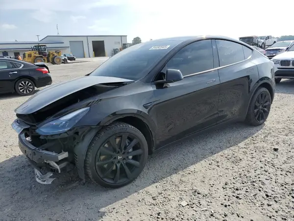 7SAYGDEE4PA187040 2023 TESLA MODEL Y - Image 1