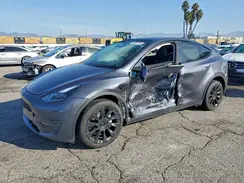 7SAYGDEE4PA194389 2023 TESLA MODEL Y
