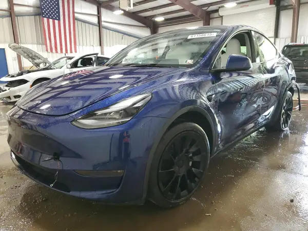 7SAYGDEE4PA199012 2023 TESLA MODEL Y - Image 1