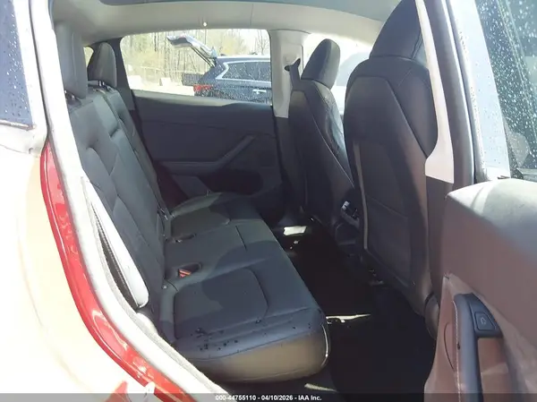 7SAYGDEE4PA203673 2023 TESLA MODEL Y - Image 8