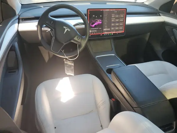 7SAYGDEE4PA213099 2023 TESLA MODEL Y - Image 8
