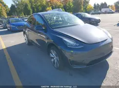 7SAYGDEE4PF587229 2023 TESLA MODEL Y