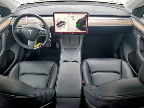7SAYGDEE4PF593001 2023 TESLA MODEL Y - Image 8