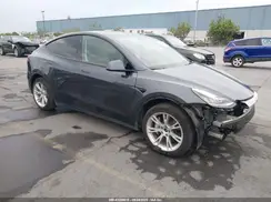 7SAYGDEE4PF600707 2023 TESLA MODEL Y