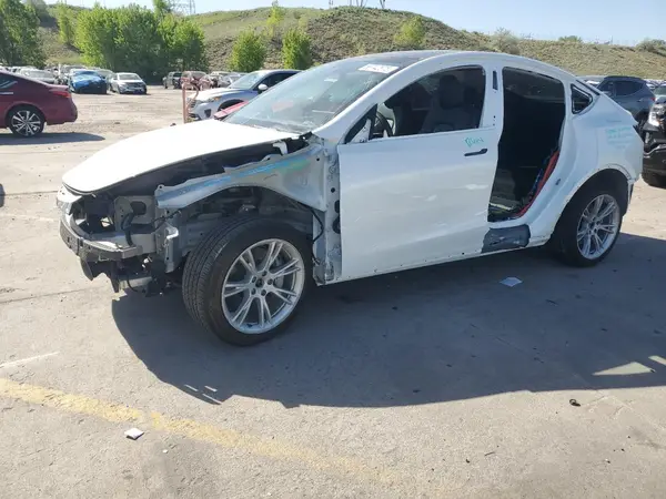 7SAYGDEE4PF610363 2023 TESLA MODEL Y - Image 1