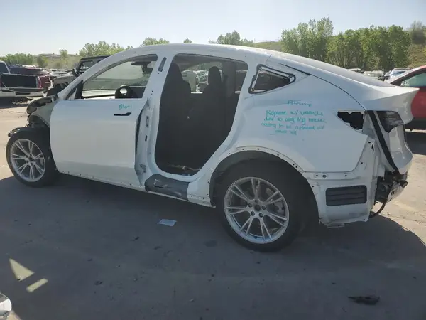 7SAYGDEE4PF610363 2023 TESLA MODEL Y - Image 2