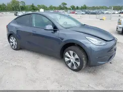 7SAYGDEE4PF613988 2023 TESLA MODEL Y
