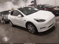 7SAYGDEE4PF628975 2023 TESLA MODEL Y