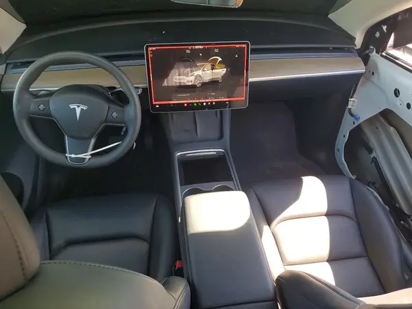 7SAYGDEE4PF662611 2023 TESLA MODEL Y - Image 8