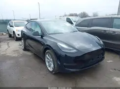 7SAYGDEE4PF667369 2023 TESLA MODEL Y