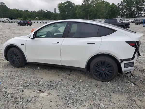 7SAYGDEE4PF668232 2023 TESLA MODEL Y - Image 2