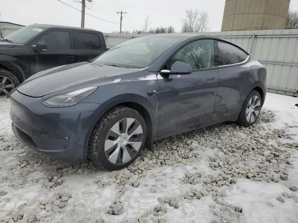 7SAYGDEE4PF669994 2023 TESLA MODEL Y - Image 1