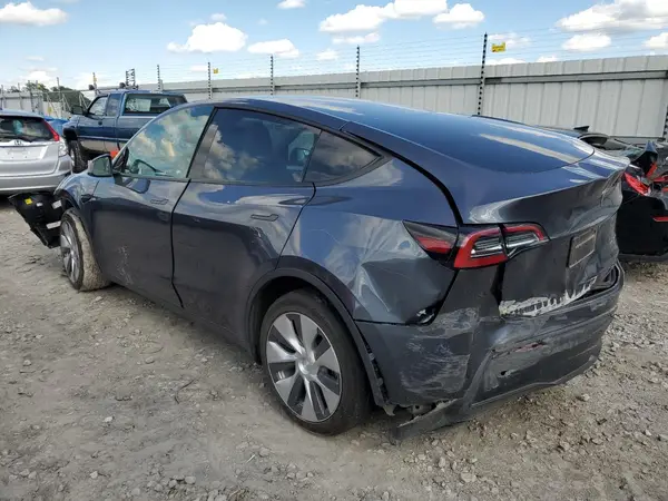7SAYGDEE4PF673737 2023 TESLA MODEL Y - Image 2