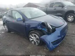 7SAYGDEE4PF684785 2023 TESLA MODEL Y
