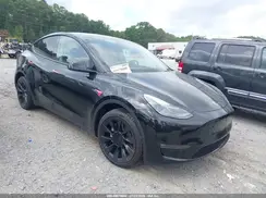 7SAYGDEE4PF698248 2023 TESLA MODEL Y