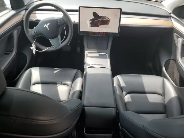 7SAYGDEE4PF707692 2023 TESLA MODEL Y - Image 8