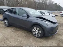 7SAYGDEE4PF709796 2023 TESLA MODEL Y