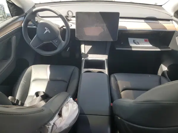 7SAYGDEE4PF738828 2023 TESLA MODEL Y - Image 8