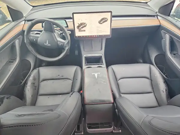 7SAYGDEE4PF749330 2023 TESLA MODEL Y - Image 8