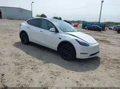 7SAYGDEE4PF755175 2023 TESLA MODEL Y