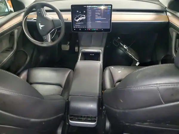 7SAYGDEE4PF762045 2023 TESLA MODEL Y - Image 8