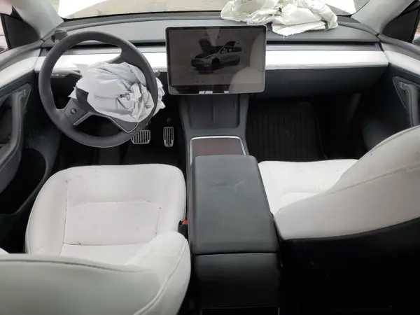 7SAYGDEE4PF764359 2023 TESLA MODEL Y - Image 8