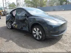 7SAYGDEE4PF765382 2023 TESLA MODEL Y