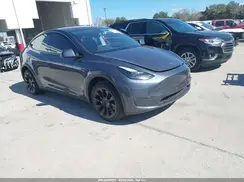 7SAYGDEE4PF767049 2023 TESLA MODEL Y