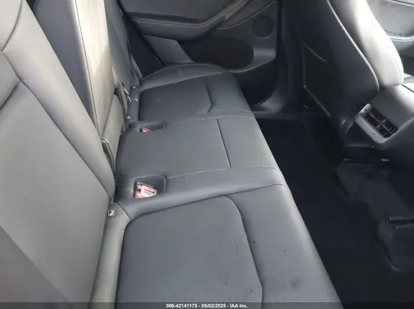 7SAYGDEE4PF770307 2023 TESLA MODEL Y - Image 8