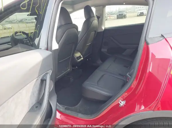 7SAYGDEE4PF771473 2023 TESLA MODEL Y - Image 8