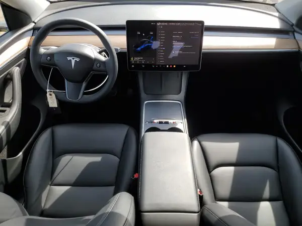 7SAYGDEE4PF776558 2023 TESLA MODEL Y - Image 8