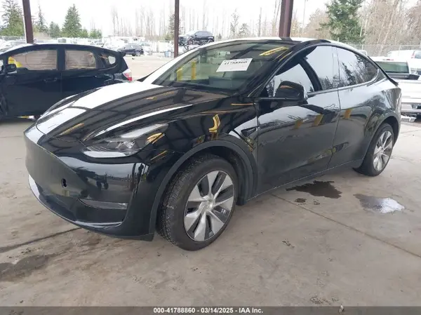 7SAYGDEE4PF789102 2023 TESLA MODEL Y - Image 2