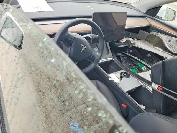 7SAYGDEE4PF791495 2023 TESLA MODEL Y - Image 8