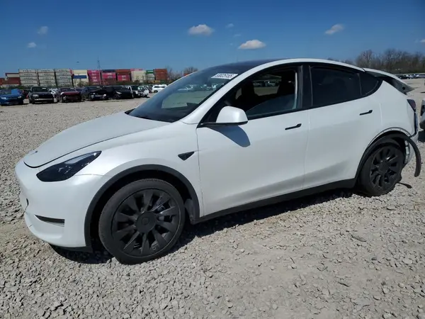 7SAYGDEE4PF791836 2023 TESLA MODEL Y - Image 1