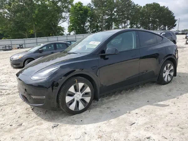 7SAYGDEE4PF792579 2023 TESLA MODEL Y - Image 1