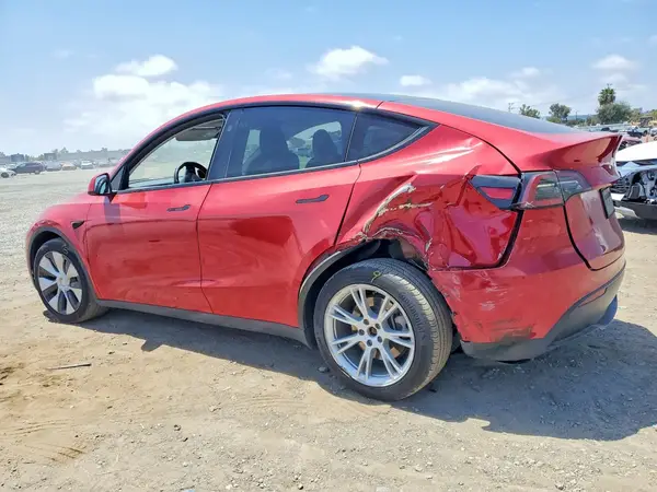 7SAYGDEE4PF800860 2023 TESLA MODEL Y - Image 2