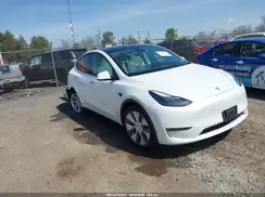 7SAYGDEE4PF803824 2023 TESLA MODEL Y