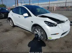 7SAYGDEE4PF807159 2023 TESLA MODEL Y